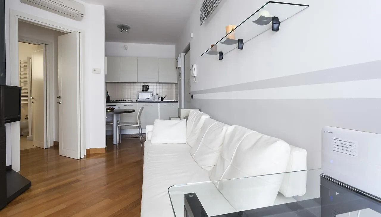 Italianway-Colletta Apartment Milan